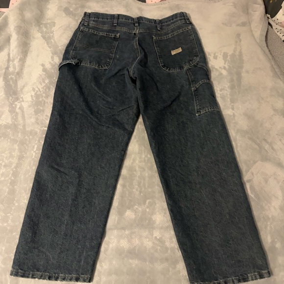 Wrangler Men's Relaxed Fit Jeans in Dark Blue - Picture 4 of 7